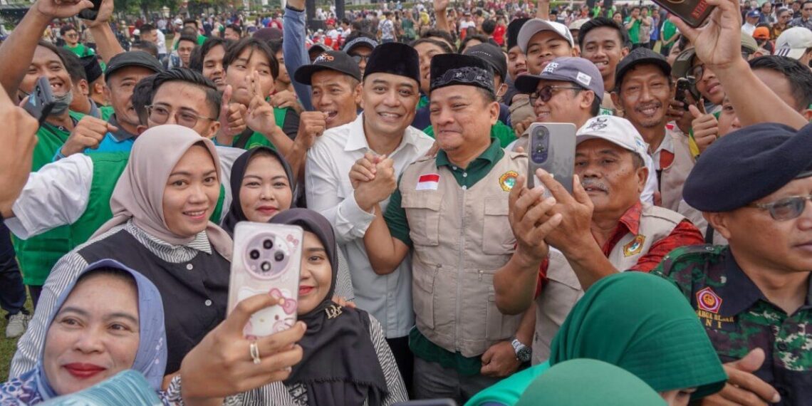 LDII menghadiri deklarasi Jogo Suroboyo di area Tugu Pahlawan, Surabaya. Foto: LINES.