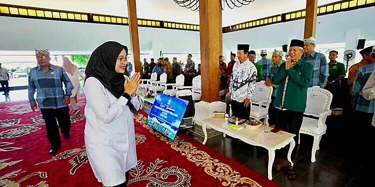 Ketua DPD LDII Banyuwangi, Astro Junaedi menghadiri undangan “Rapat Koordinasi (Rakor) Forum Kerukunan Umat Beragama (FKUB) Kabupaten Banyuwangi”. Foto: LINES.