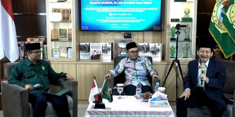 DPW LDII Jawa Barat menggelar Focus Group Discussion (FGD) jelang Muswil IX LDII Jawa Barat. Foto: LINES.