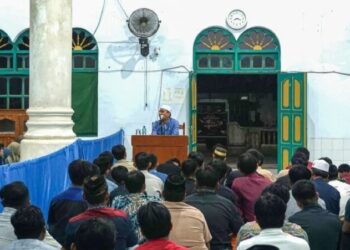Hati Ibarat Gelas, Penuhi dengan Kefahaman Agama dan Tertib Sholat