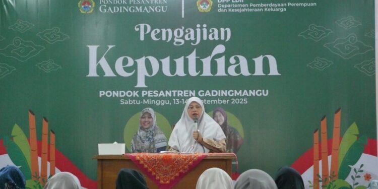 Pengajar dari Pondok Pesantren (Ponpes) Wali Barokah Kediri dan Ponpes Al Barokah Sidoarjo mengunjungi Ponpes Gadingmangu. Foto: LINES.