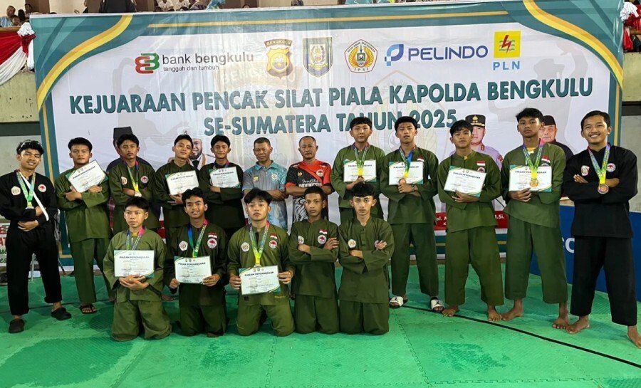 Persinas ASAD Bengkulu meraih 10 medali pada “Kejuaraan Pencak Silat Kapolda Bengkulu 2025. Foto: LINES.