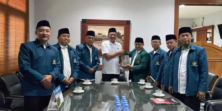 DPD LDII Tulungagung audiensi dengan Bupati Tulungagung, Sunu Wibowo, di Pendopo Kongas Arum Kusumoningbongso. Foto: LINES.