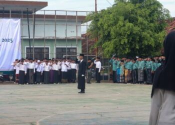 Peringati Hari Santri Nasional, Ketua DPW LDII Lampung Pimpin Upacara di Ponpes Nurul Huda
