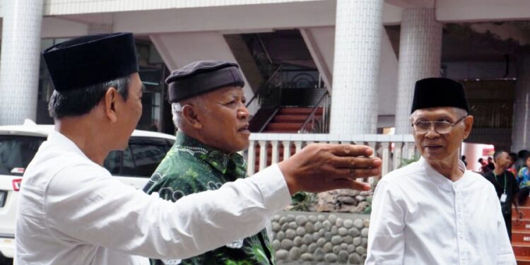 Ikatan Pesantren Indonesia mengunjungi Ponpes Wali Barokah. Foto: LINES.