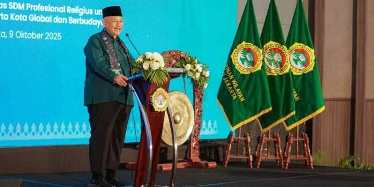 Ketum DPP LDII KH Chriswanto Santoso saat membuka Muswil X LDII Jakarta. Foto: LINES.