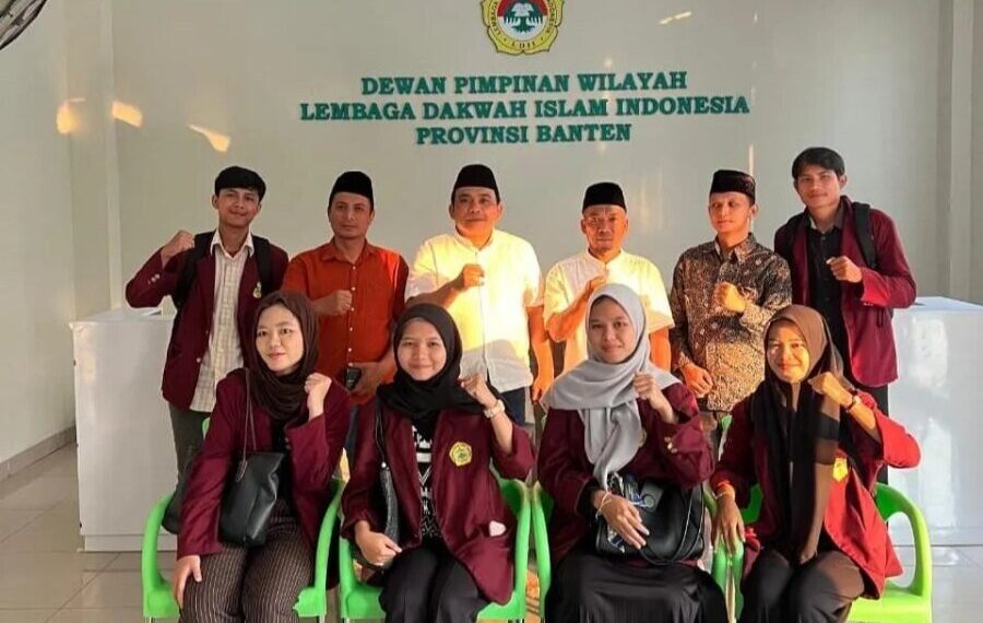 LDII Banten menjadi tujuan observasi lapangan sekelompok mahasiswa dari Universitas Sultan Ageng Tirtayasa. Foto: LINES.