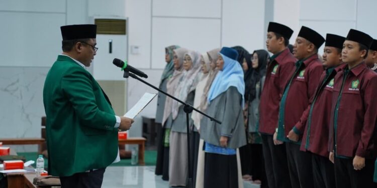 DPW LDII Jawa Timur melantik Kelompok Kerja (Pokja) yang digelar di Gedung Serba Guna (GSG) Sabilurrosyidin, Surabaya. Foto: LINES.