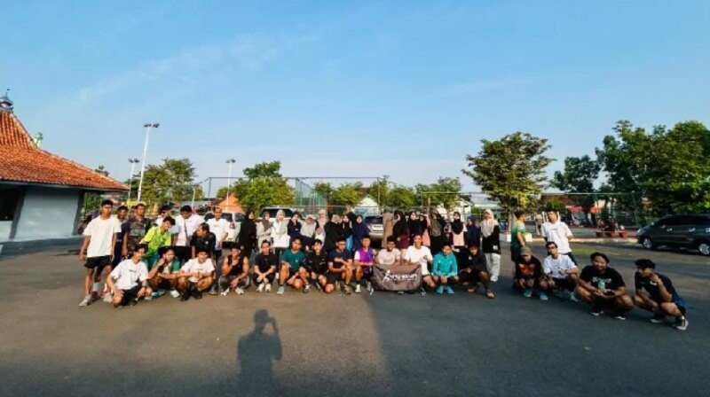 Pemuda LDII Sukoharjo menyelenggarakan Lari Bareng GenRun Vol.1 Gelora Merdeka, Jombor. Foto: LINES.