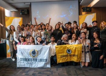 Jadi Delegasi Forum Internasional, Nirmala Ayuningtyas Ajak Generasi Muda Dobrak Keterbatasan