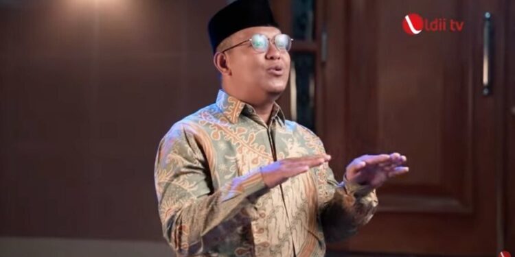 Ustaz Ryan Tirmidzi, guru Ponpes Gadingmangu. Foto: LINES.