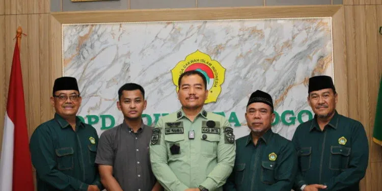 Kejaksaan Negeri (Kejari) Kota Bogor menyelenggarakan kegiatan penyuluhan hukum bagi masyarakat dan pelajar di lingkungan DPD LDII Kota Bogor serta Pondok Pesantren Nurul Iman. Foto: LINES