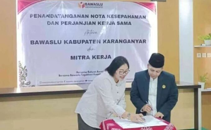 Bawaslu Kabupaten Karanganyar resmi menggandeng LDII Karanganyar untuk memperluas edukasi publik. Foto: LINES.