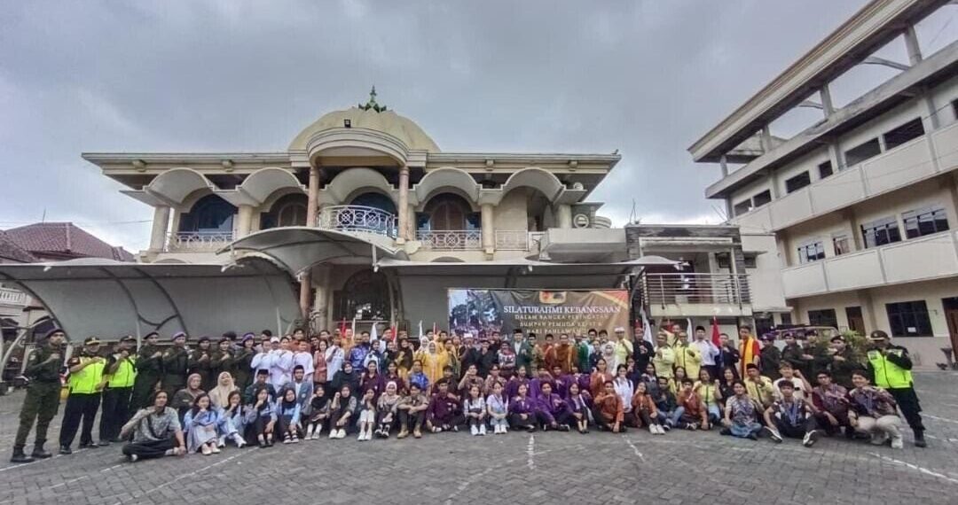 DPD LDII Kota Malang menjadi tuan rumah kegiatan Silaturahmi dan Apel Kebangsaan untuk memperingati Hari Sumpah Pemuda ke-97 dan Hari Pahlawan 2025. Foto: LINES.