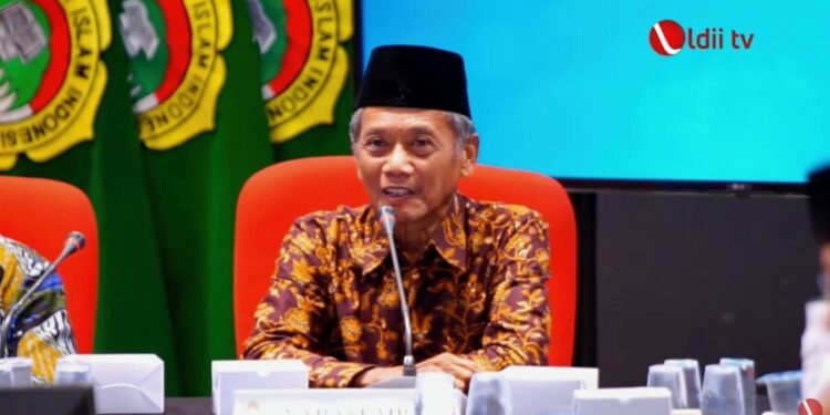 Peneliti Ahli Utama Badan Riset dan Inovasi Nasional (BRIN), Soeranto Human, dalam Webinar Ketahanan Pangan Nasional. Foto: LINES.