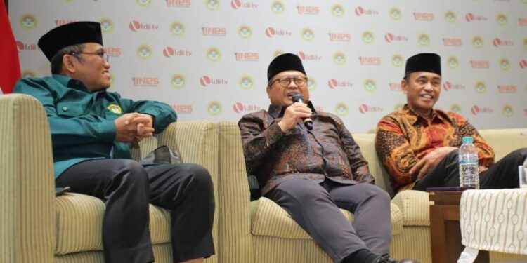 Sekretaris Umum (Sekum) DPP LDII Dody Taufiq Hidayat dan Ketua Departemen Organisasi, Kaderisasi, dan Keanggotaan (OKK) DPP LDII Tri Gunawan Hadi. Foto: LINES.