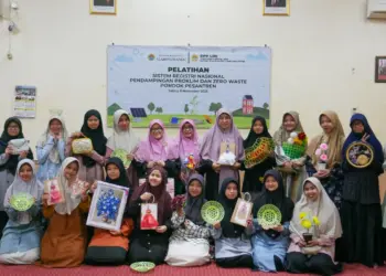 LDII Dorong Santri Ponpes Gadingmangu Olah Sampah Jadi Rupiah