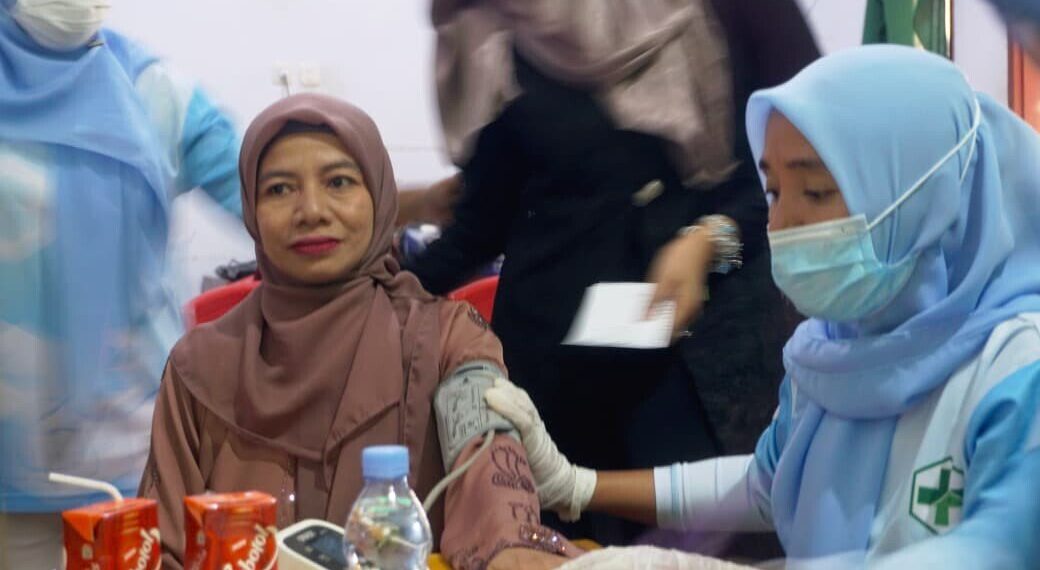 DPD LDII Kabupaten Polewali Mandar (Polman) menggelar pengajian akbar yang dirangkaikan dengan Cek Kesehatan Gratis. Foto: LINES.