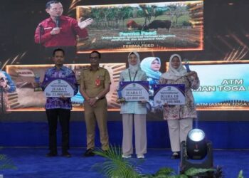 Ini Dia Inovasi Ketua LDII Tanah Laut: Bikin Pakan Ternak dari Jerami Padi