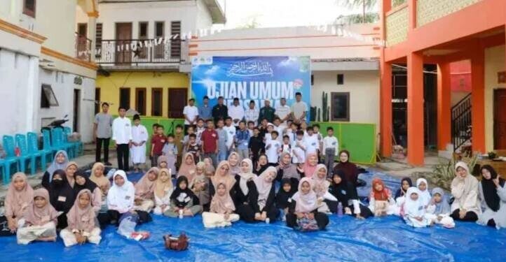 Generasi muda LDII Palu mengikuti Ujian Umum Bersama (UUB). Foto: LINES.