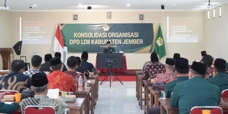 DPD LDII Kabupaten Jember menggelar konsolidasi organisasi yang dihadiri seluruh pengurus harian dan bagian masa bakti 2025-2030. Foto: LINES