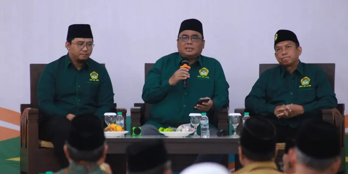 Menutup akhir tahun 2025, DPW LDII Jawa Timur menggelar konsolidasi organisasi bersama para dewan penasihat se-Jawa Timur pada Minggu (1/12), di Gedung Serba Guna Sabilurrosyidin, Surabaya. Foto: LINES
