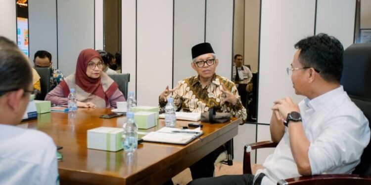 Departemen PUP dan PPKK DPP LDII bertandang ke Kemendikdasmen menindaklanjuti kerjasama. Foto: LINES.