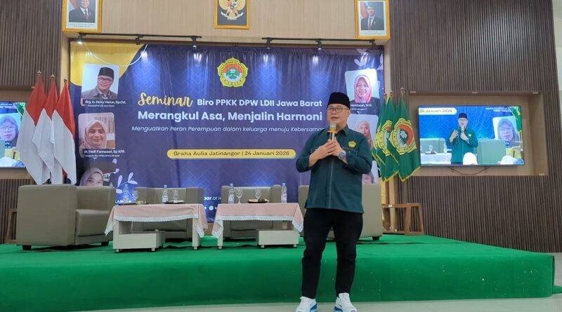 Ketua DPW LDII Jawa Barat Dicky Harun di seminar Biro PPKK LDII Jabar. Foto: LINES.