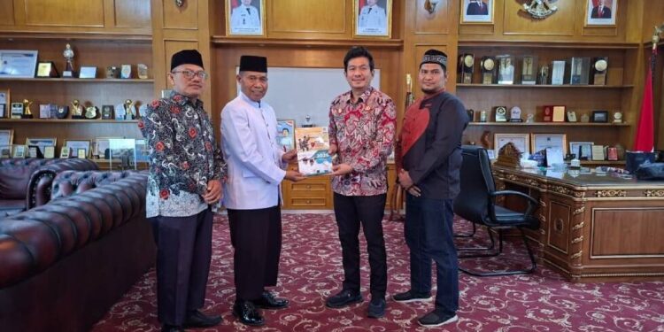 DPD LDII Bengkulu Utara silaturahim dengan Bupati Bengkulu Utara. Foto: LINES.