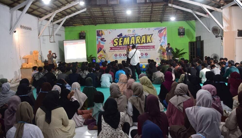 Ratusan generasi muda LDII Ketapang mengikuti Semangat Pengajian Akhir Tahun Generasi Ketapang (SEMARAK). Foto: LINES.