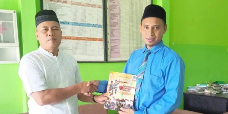 LDII Lombok Utara beraudiensi ke salah satu instansi setempat. Foto: LINES.