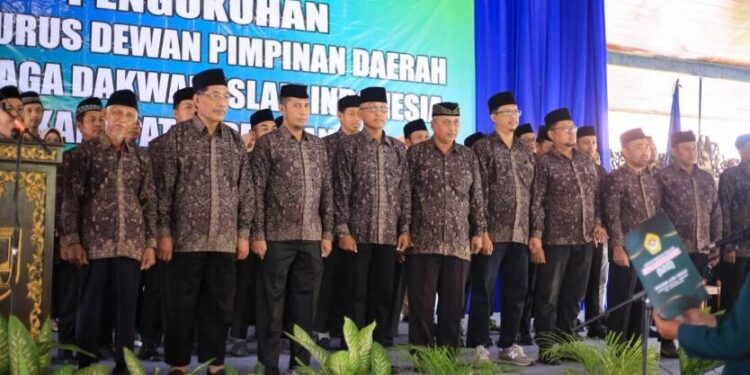 DPD LDII Kabupaten Rembang pengukuhan kepengurusan. Foto: LINES.