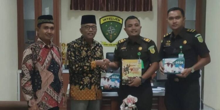 Pengurus DPD LDII Kabupaten Sumbawa Barat (KSB) audiensi dengan Kejari Sumbawa Barat. Foto: LINES.