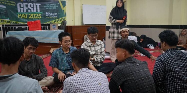 PC LDII Pulogadung, Jakarta Timur, menggelar Pengajian Akhir Tahun 2025 diikuti puluhan generasi muda. Foto: LINES.