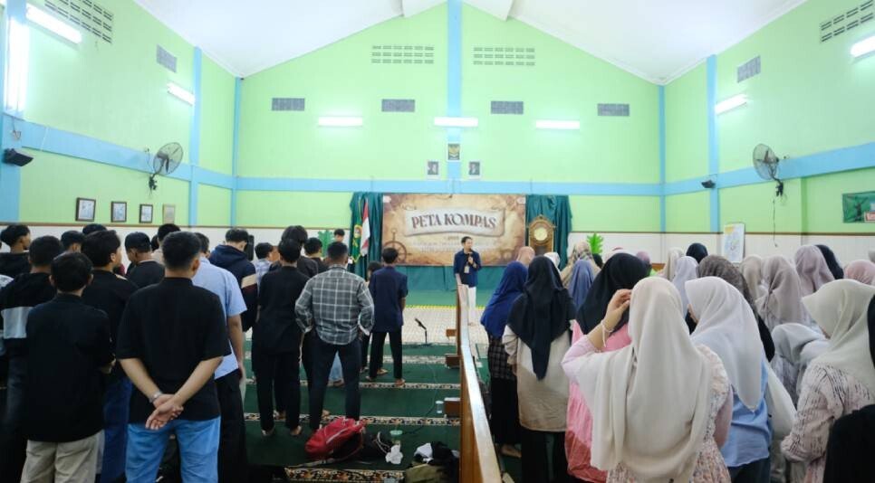 Pemuda LDII Kota Salatiga menggelar Pengajian Akhir Tahun. Foto: LINES.