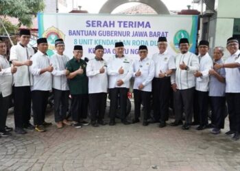Pemprov Jabar Salurkan Hibah 8 Unit Sepeda Motor untuk Guru Ngaji LDII Kota Bekasi