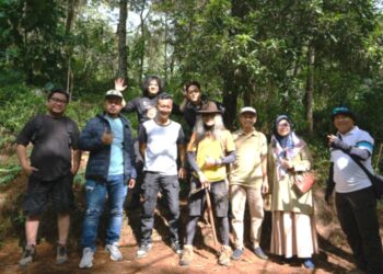LDII Salatiga Ikut Tanam 800 Pohon di Lereng Merbabu Utara