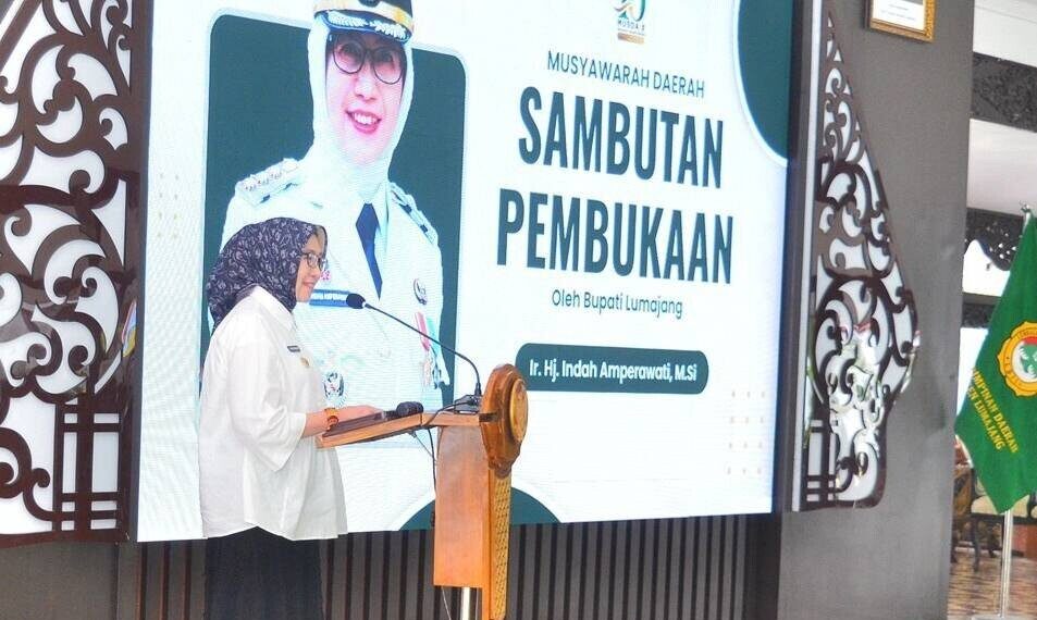 Bupati Lumajang, Indah Amperawati membuka Musyawarah Daerah (Musda) X DPD LDII Kabupaten Lumajang di Pendopo Arya Wiraraja. Foto: LINES.