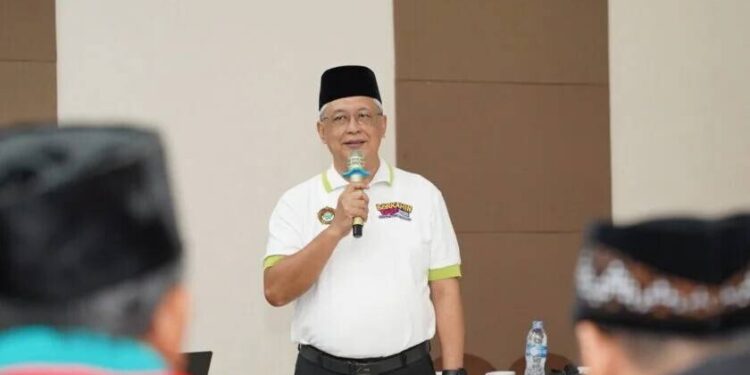 Ketua DPD LDII Kota Bekasi Ary Widjanarko menjelaskan, melalui Rakerda ini pihaknya membahas berbagai peluang sinergi dengan stakeholder. Foto: LINES.