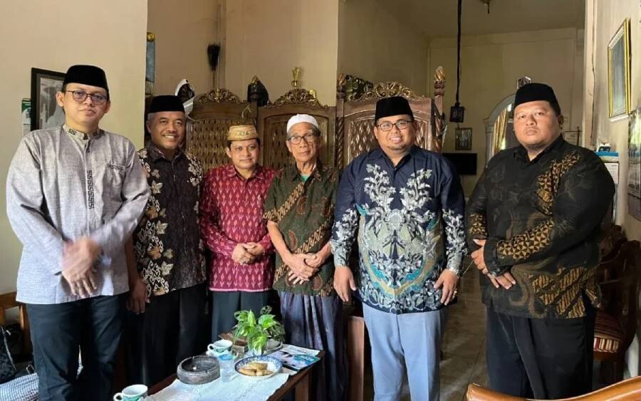 DPW LDII Sulawesi Barat (Sulbar) silaturahim dengan Rais Syuriah Pengurus Wilayah Nahdlatul Ulama (PWNU) Provinsi Sulbar. Foto: LINES.