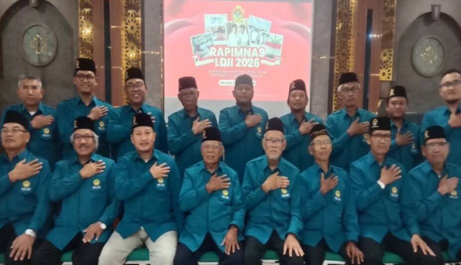 Pengurus DPD LDII Kabupaten Sukoharjo mengikuti Rapat Pimpinan Nasional (Rapimnas) LDII secara daring. Foto: LINES.