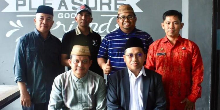 Pengurus DPW LDII Sulawesi Barat silaturahim dengan Forum Kerukunan Umat Beragama (FKUB) Sulawesi Barat. Foto: LINES.