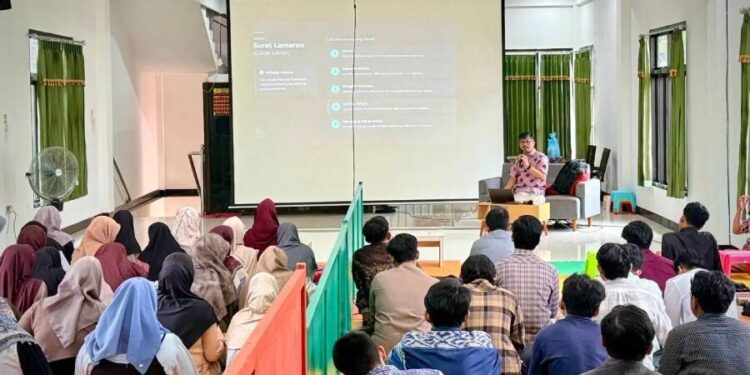 Generasi Muda LDII Bontang mengikuti workshop terkait peluang karir. Foto: LINES.