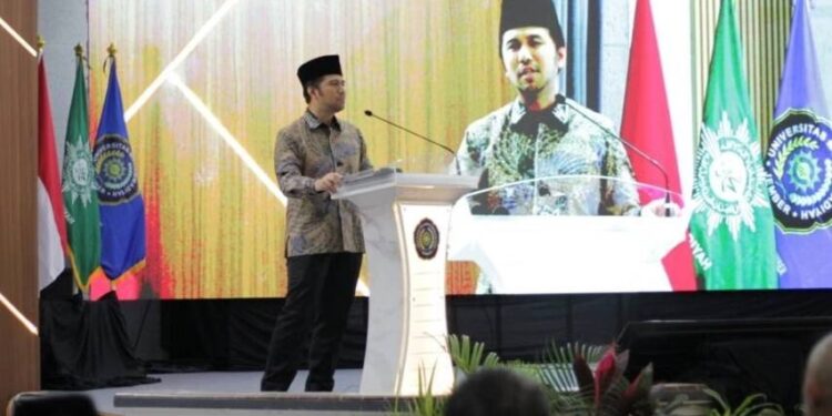 Wagub Jatim Emil Dardak di Kajian Ramadan PW Muhammadiyah. Foto: LINES.