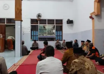 Kapolres Tanah Datar Ajak Masyarakat Makmurkan Surau