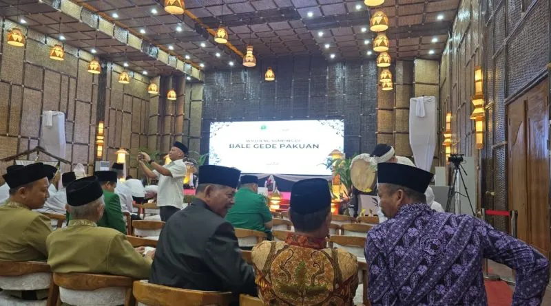 Ketua DPW LDII Jawa Barat Dicky Harun menghadiri pelantikan Ketua dan Pengurus Majelis Ulama Indonesia (MUI) Provinsi Jawa Barat masa khidmat 2025–2030. Kegiatan tersebut digelar di Bale Gede Pakuan (Gedung Negara Pakuan), Bandung, Jawa Barat pada Selasa (27/1). Foto: LINES