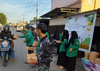 LDII Mimika Tebar Ratusan Takjil Meriahkan Ramadan Perkuat Ukhuwah