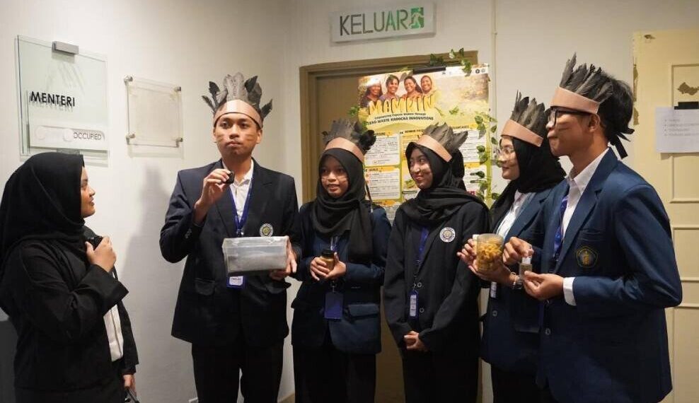 Santri PPM Al Kautsar saat bertanding di ISS, Malaysia. Foto: Istimewa.