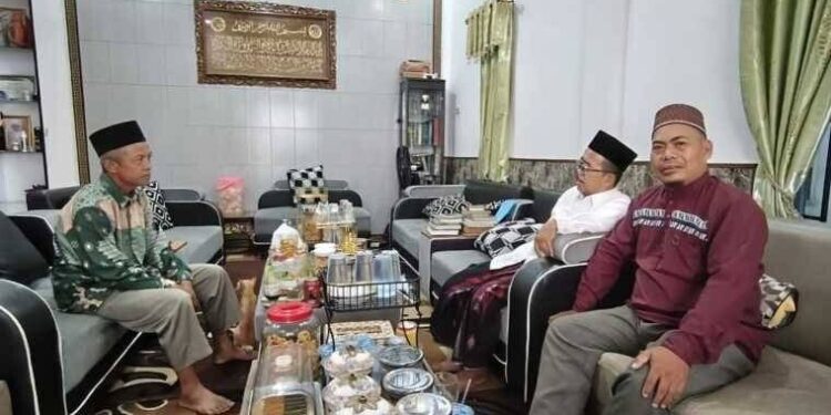 LDII Kabupaten Ketapang silaturrahim dengan Pondok Pesantren Mambaul Khairat. Foto: LINES.