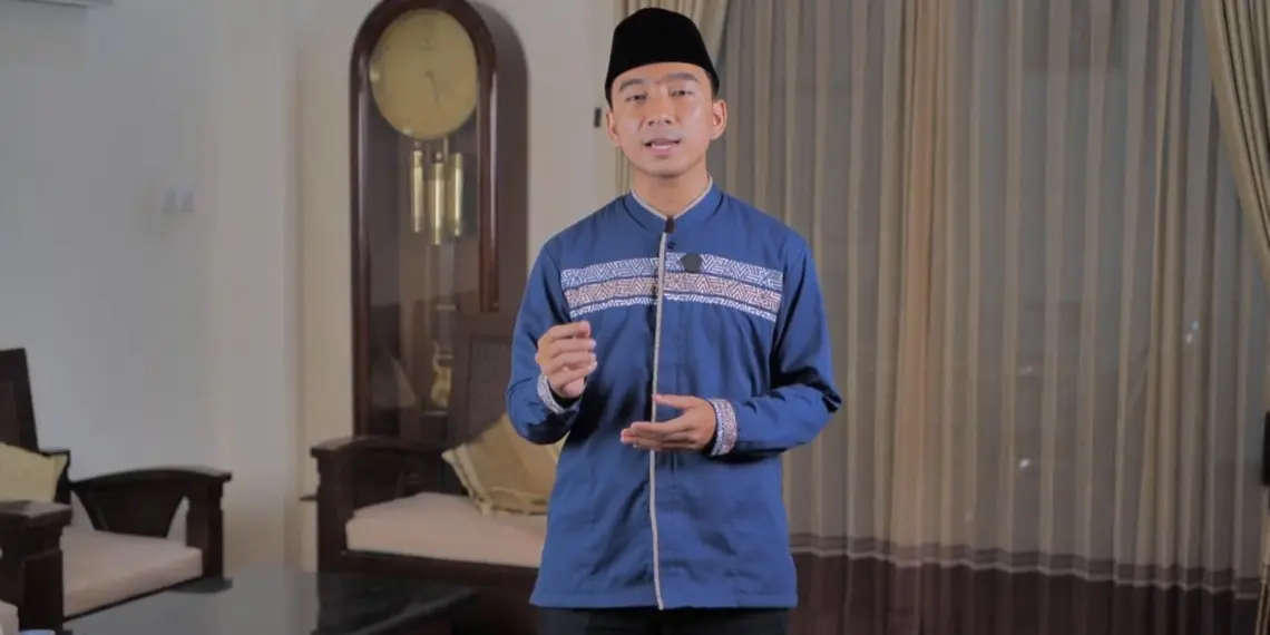 Ust. Muhammad Naufal dalam Tayangan Oase Hikmah. Foto: LINES